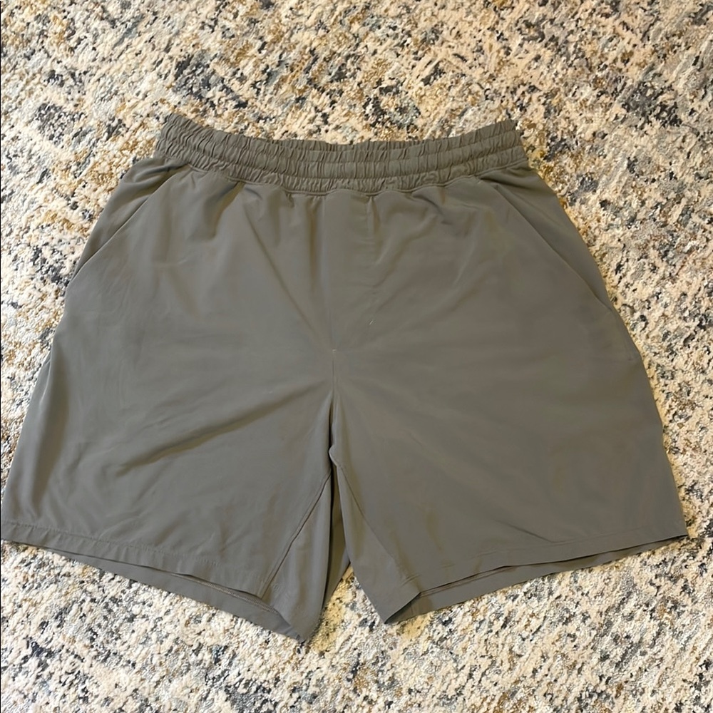 Lululemon Men's Workout Shorts Medium